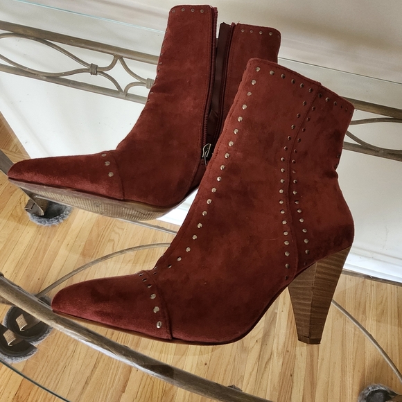 Universal Thread Rust Suede Heeled Boots - Picture 1 of 6